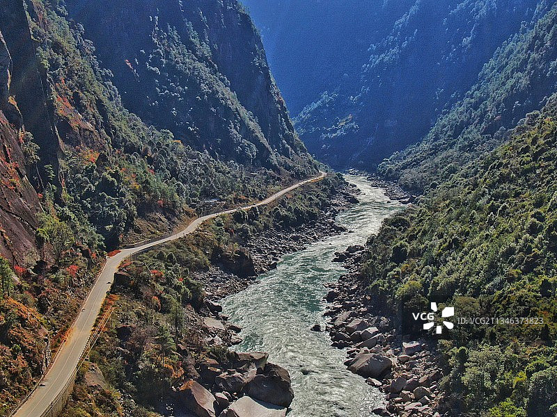 云南怒江大峡谷航拍美景图片素材