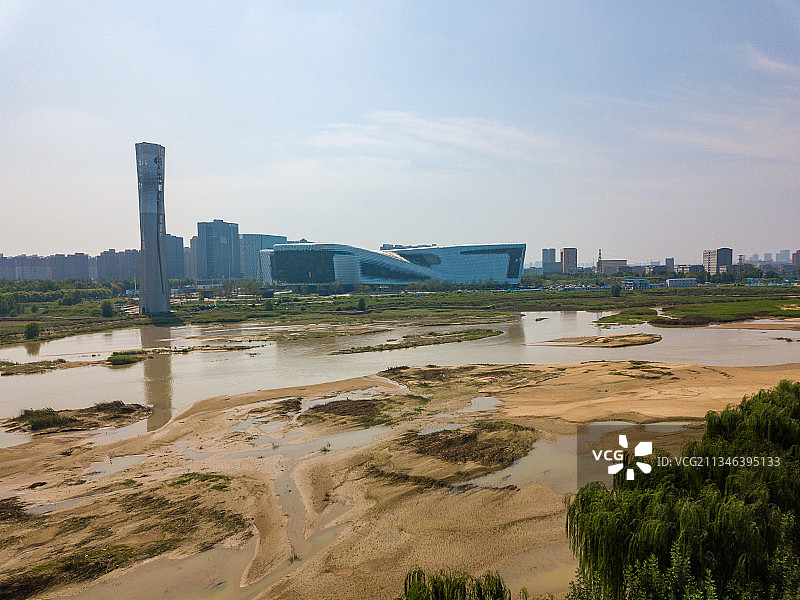 河南郑州郑东新区白沙园区象湖畔河南科技馆户外风光航拍视角图片素材