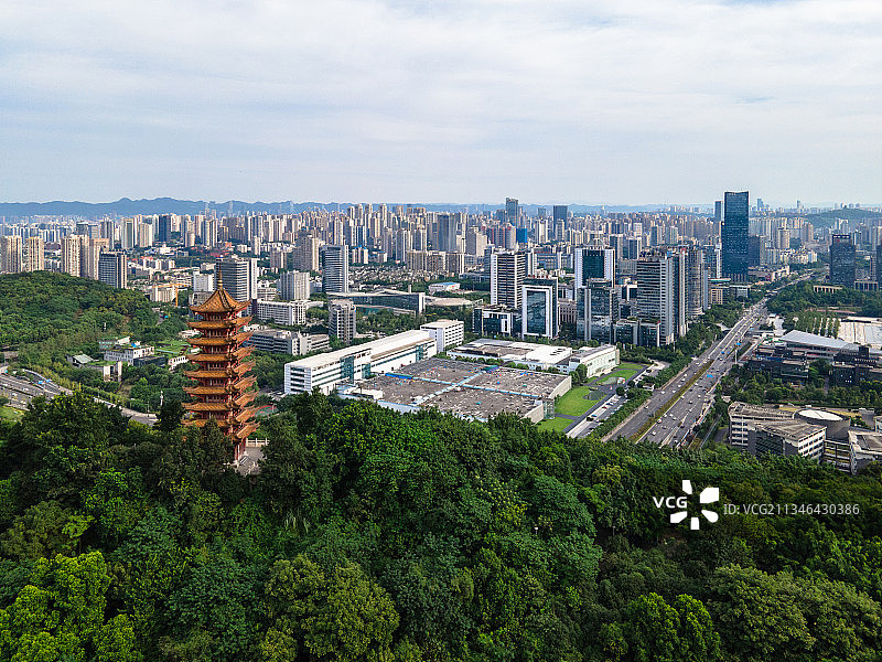 重庆照母山森林公园揽星塔图片素材