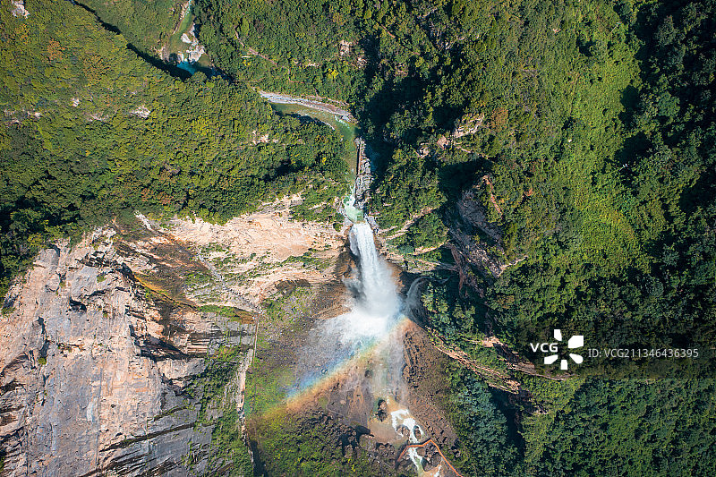 航拍云台山云台天瀑图片素材