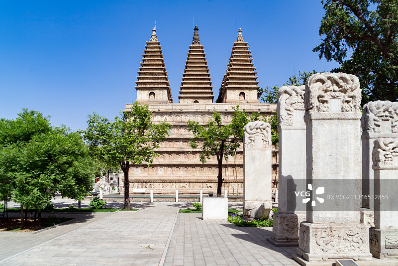 中国北京真觉寺的宝塔图片素材