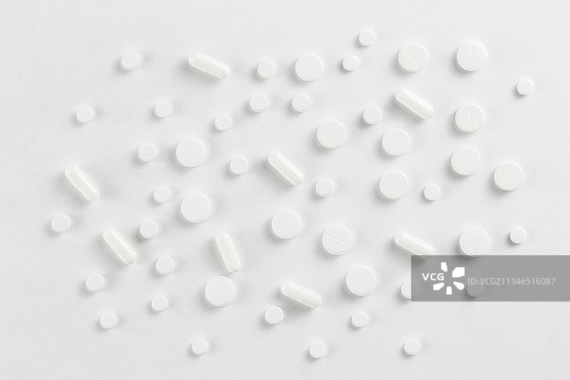 白色背景药品高角度视图图片素材