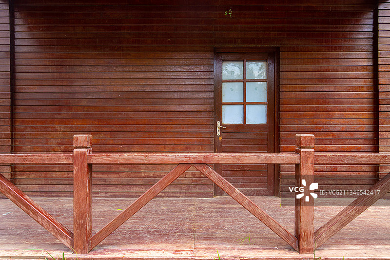 农场房子木屋草地图片素材