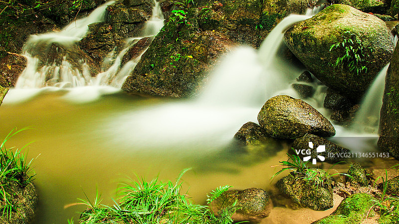 广西大容山溪瀑图片素材