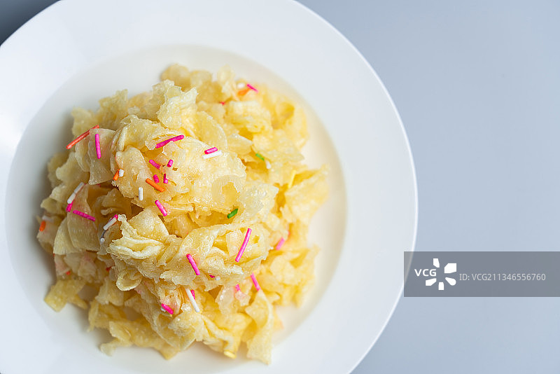 中国的老北京传统小吃姜汁排叉图片素材