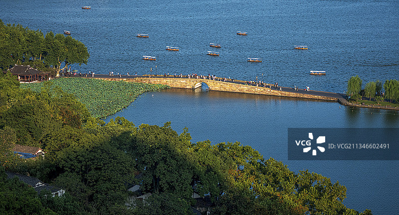 西湖断桥图片素材