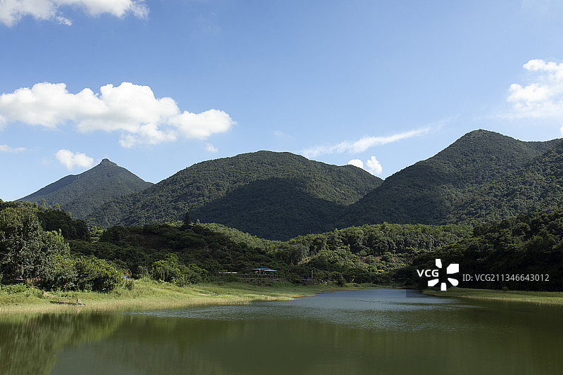 东莞银瓶山森林公园绿水青山风光图片素材
