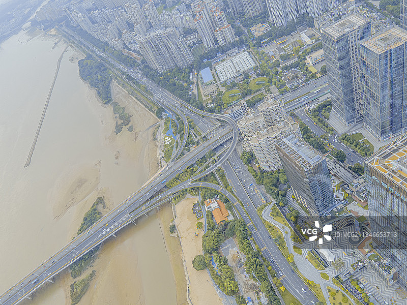 航拍福州市台江区写字楼商业大厦图片素材