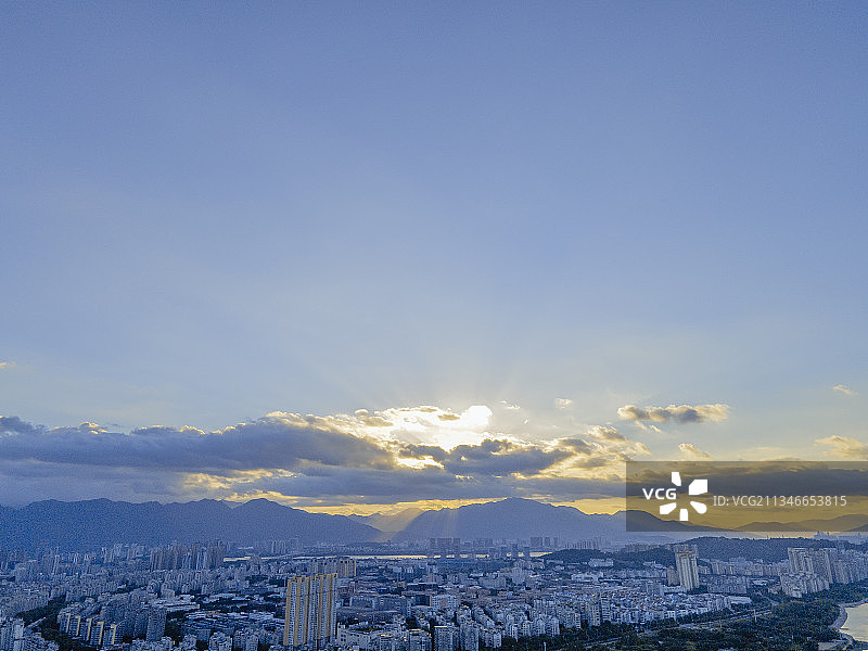 航拍福州市台江区写字楼商业大厦图片素材