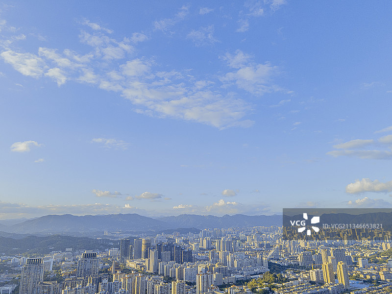 航拍福州市台江区写字楼商业大厦图片素材