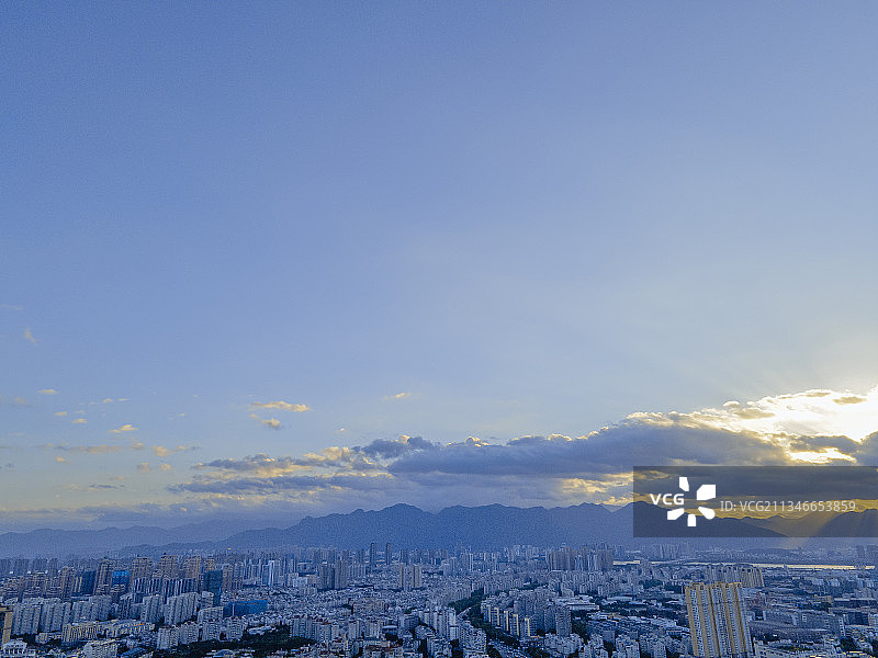 航拍福州市台江区写字楼商业大厦图片素材