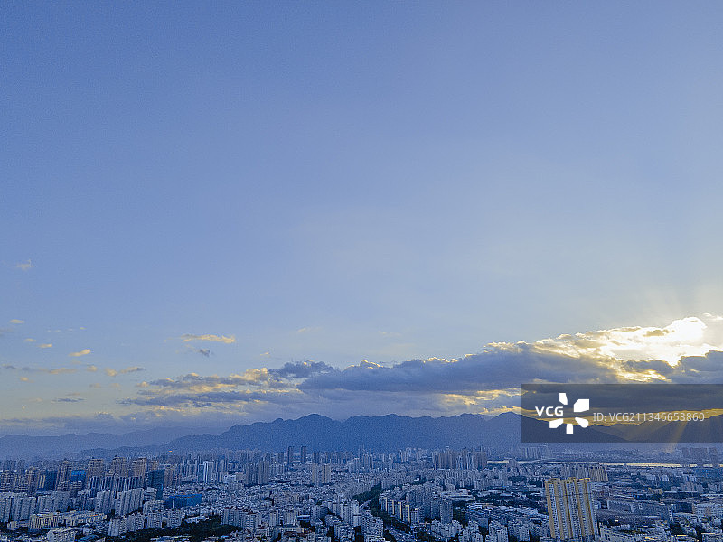 航拍福州市台江区写字楼商业大厦图片素材