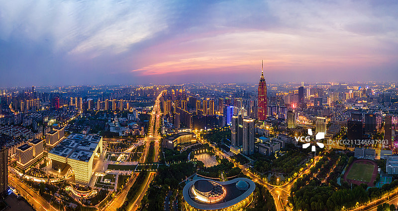 航拍江苏常州城市建筑夜景图片素材