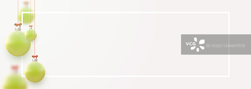 浅绿色哑光圣诞球悬挂装饰图片素材