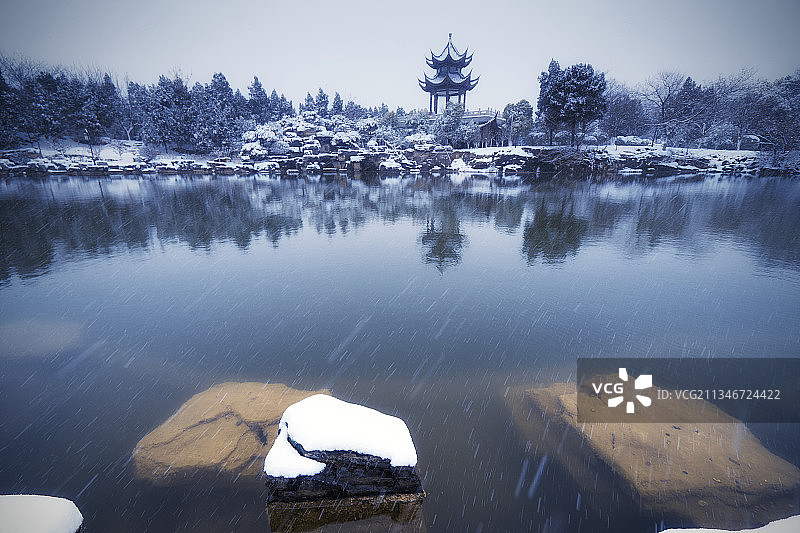 雪落无名山公园+江苏省徐州市铜山区无名山公园图片素材