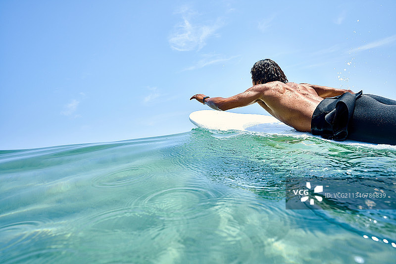 夏季冲浪海上运动极限运动水上运动图片素材