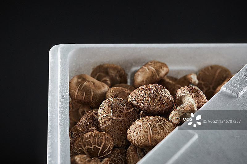 有机香菇：健康食用菌图片素材