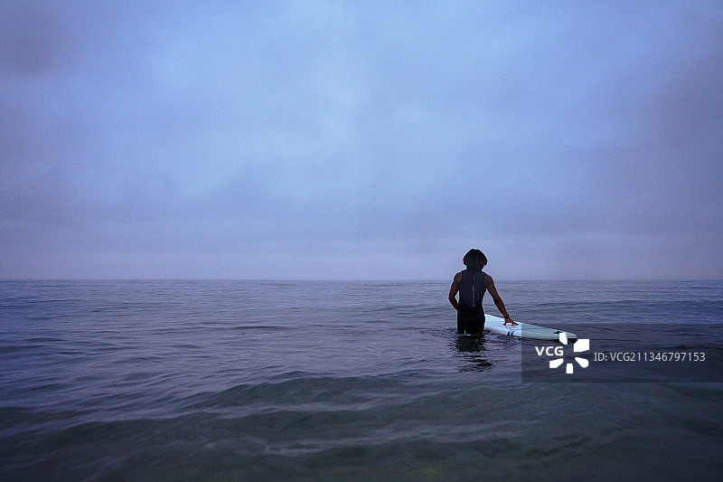 夏季冲浪海上运动极限运动水上运动图片素材
