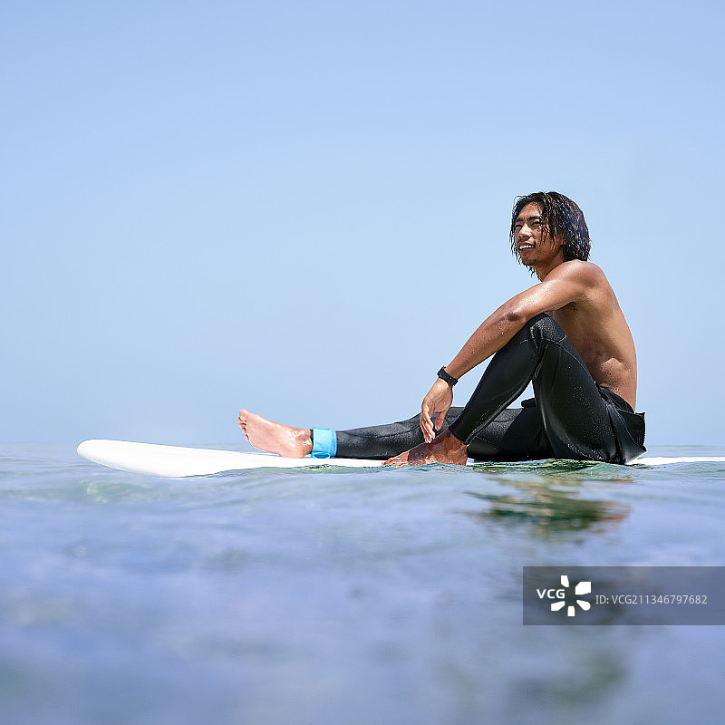 夏季冲浪海上运动极限运动水上运动图片素材