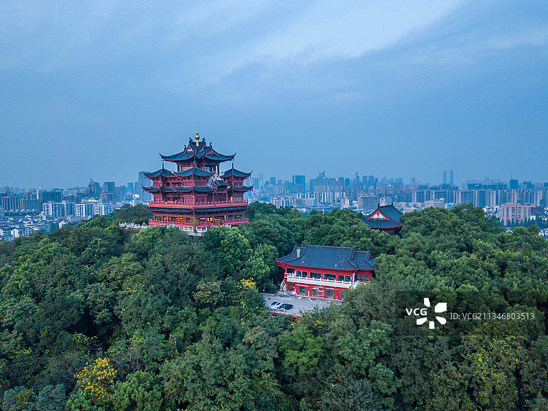 杭州吴山城隍阁航拍图片素材