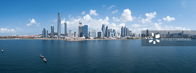 青岛海岸天际线 海天 海信 奥帆图片素材
