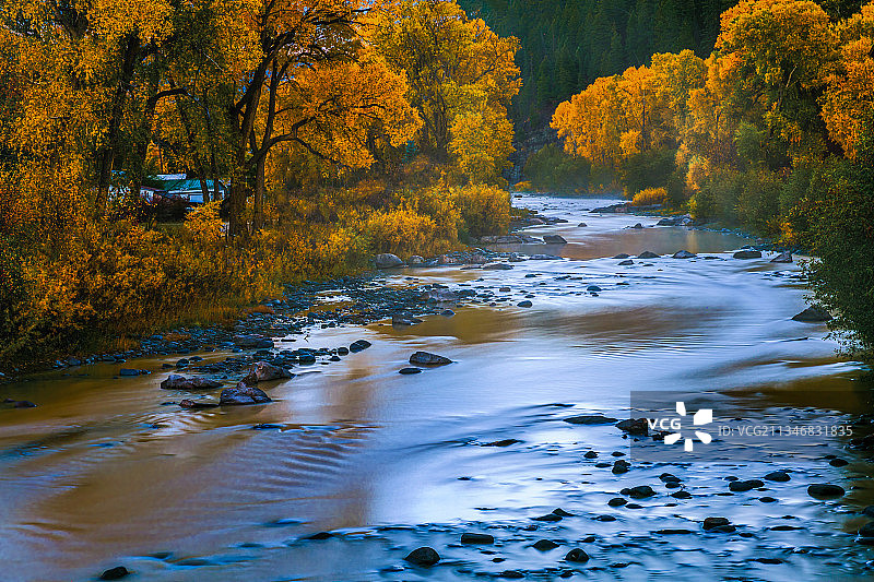 Pagosa Springs 秋水图片素材
