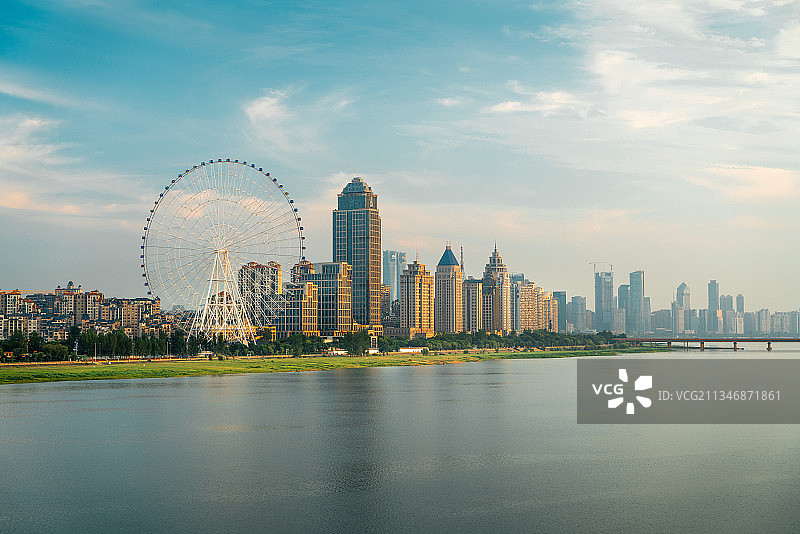 南昌之星摩天轮图片素材