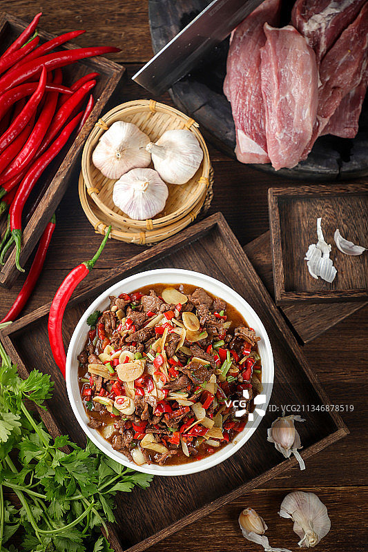 小炒黄牛肉图片素材