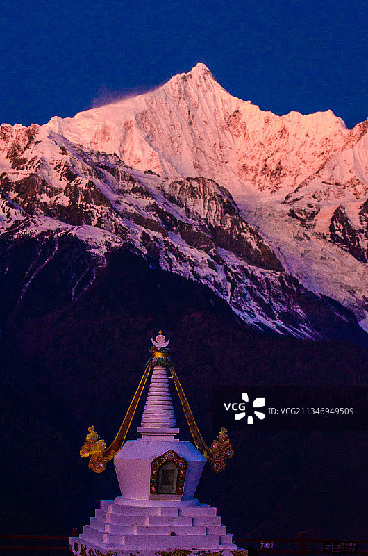 梅里雪山图片素材