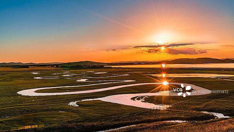 河北沽源滦河神韵落日图片素材