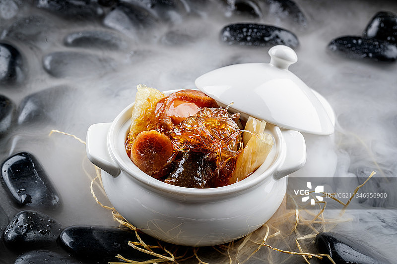 广东养生滋补佛跳墙图片素材