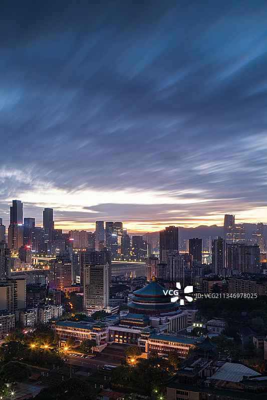 重庆市渝中区重庆人民大礼堂图片素材