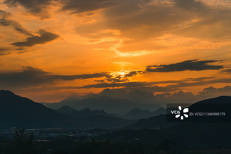 西山国家森林公园鬼笑石日落夕阳图片素材