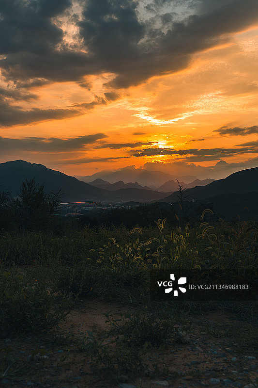 西山国家森林公园鬼笑石日落夕阳图片素材