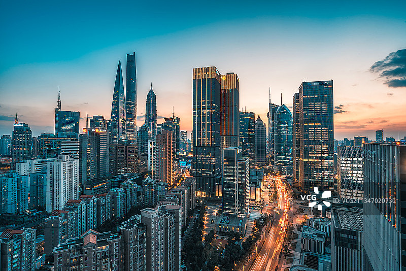 上海浦东陆家嘴夜景图片素材