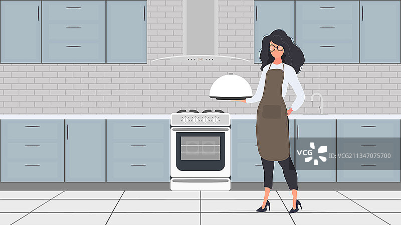 女厨师拿着带圆形盖子的金属托盘图片素材