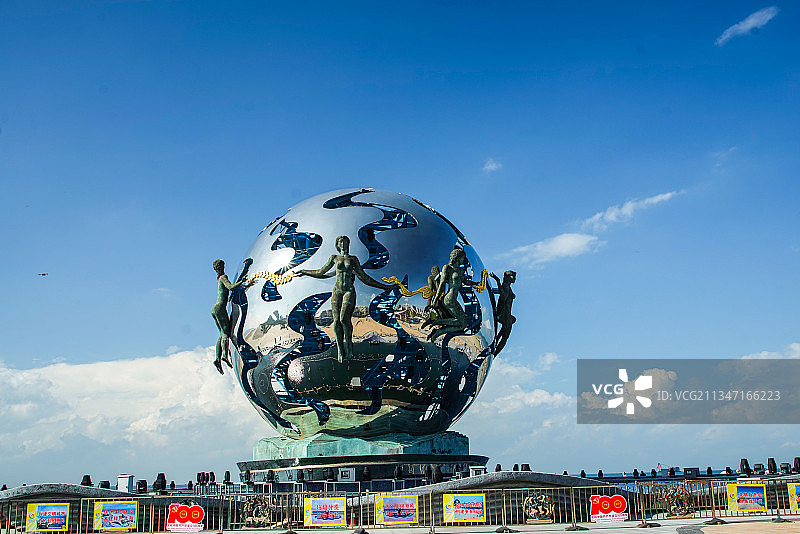 北海银滩海滩公园潮雕雕塑图片素材