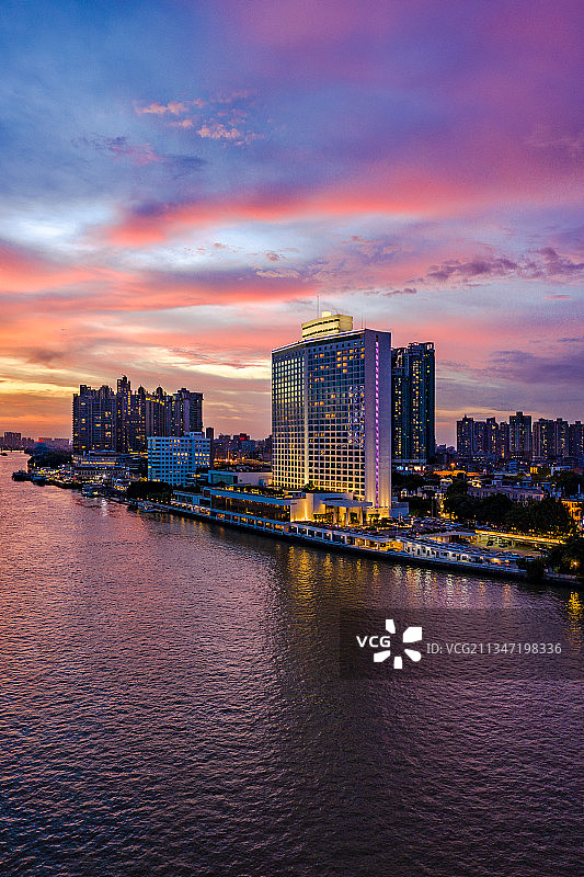广东省广州市荔湾区沙面白天鹅宾馆图片素材