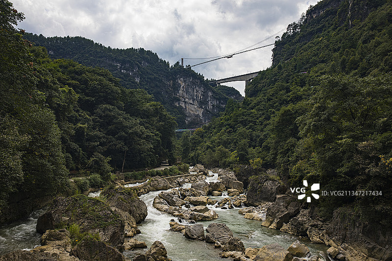 中国贵州贵阳市开阳县南江镇南江大峡谷喇叭口风光图片素材