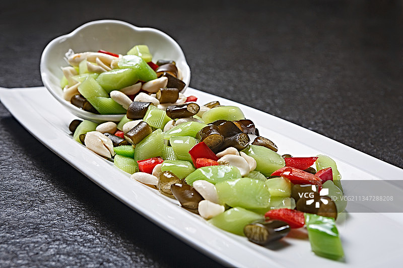 芦笋彩椒山珍菌丁图片素材