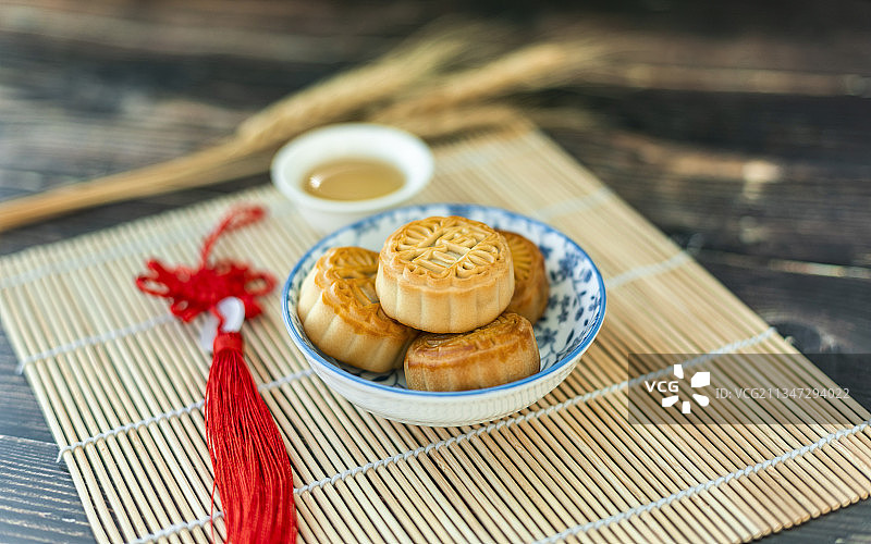 中秋节月饼图片素材