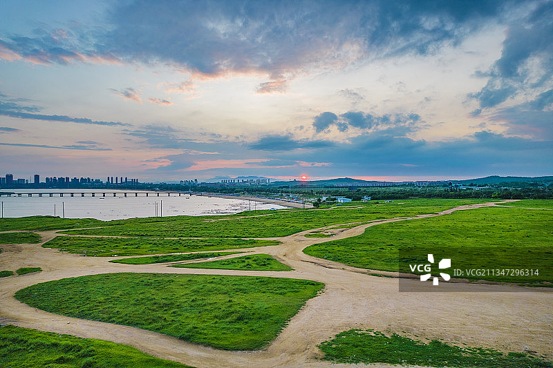 辽宁省锦州市太和区龙头礁风光图片素材