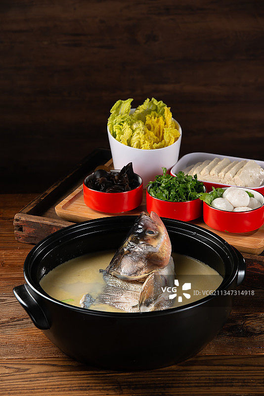 砂锅鱼头图片素材