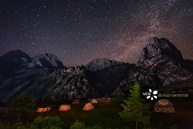 扎尕那的星空图片素材