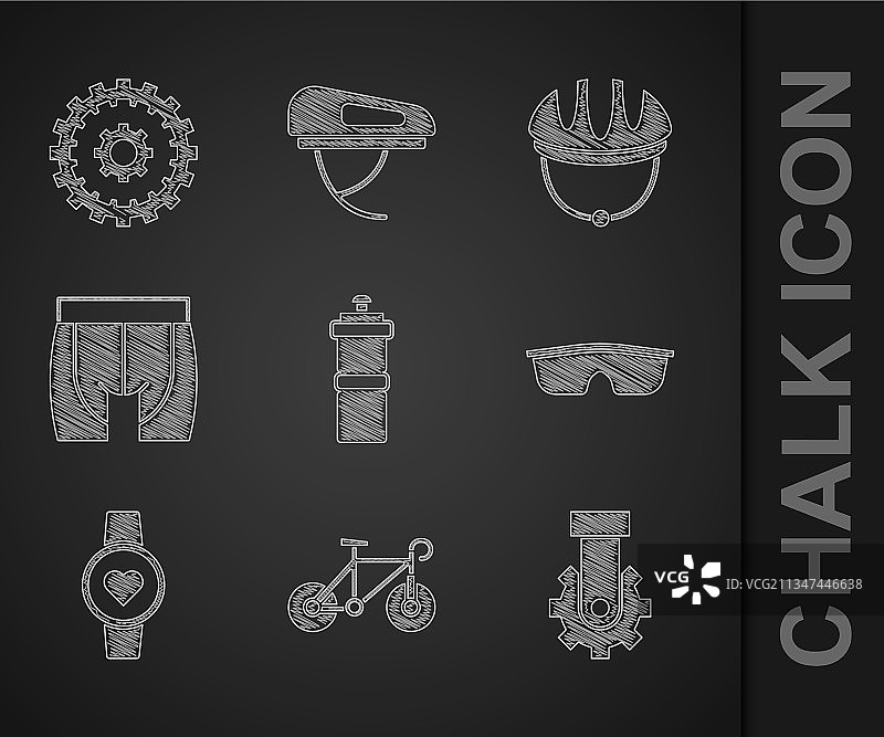 运动水瓶水与自行车变速器图片素材