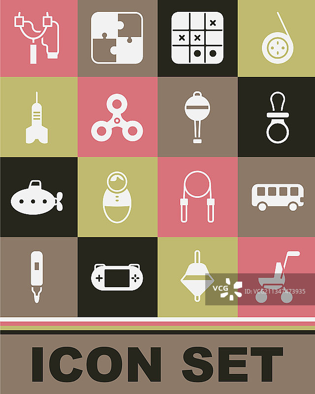 婴儿车巴士玩具奶嘴安抚奶嘴套装图片素材