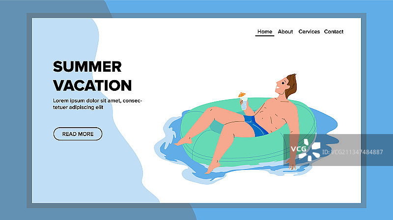 夏季假期：在游泳池休息的男人图片素材