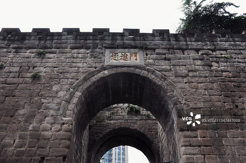 重庆通远门城墙遗址公园图片素材