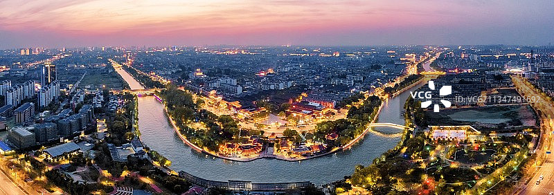 运河长卷(江苏省扬州市大水湾公园)图片素材