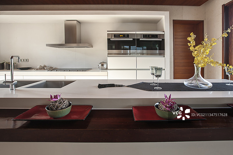 西式厨房橱柜图片素材